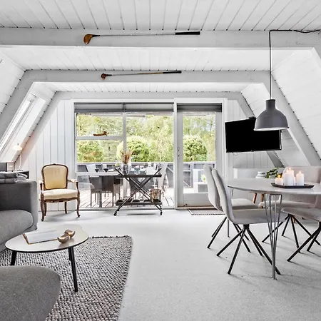 In With Kitchen * Farsø